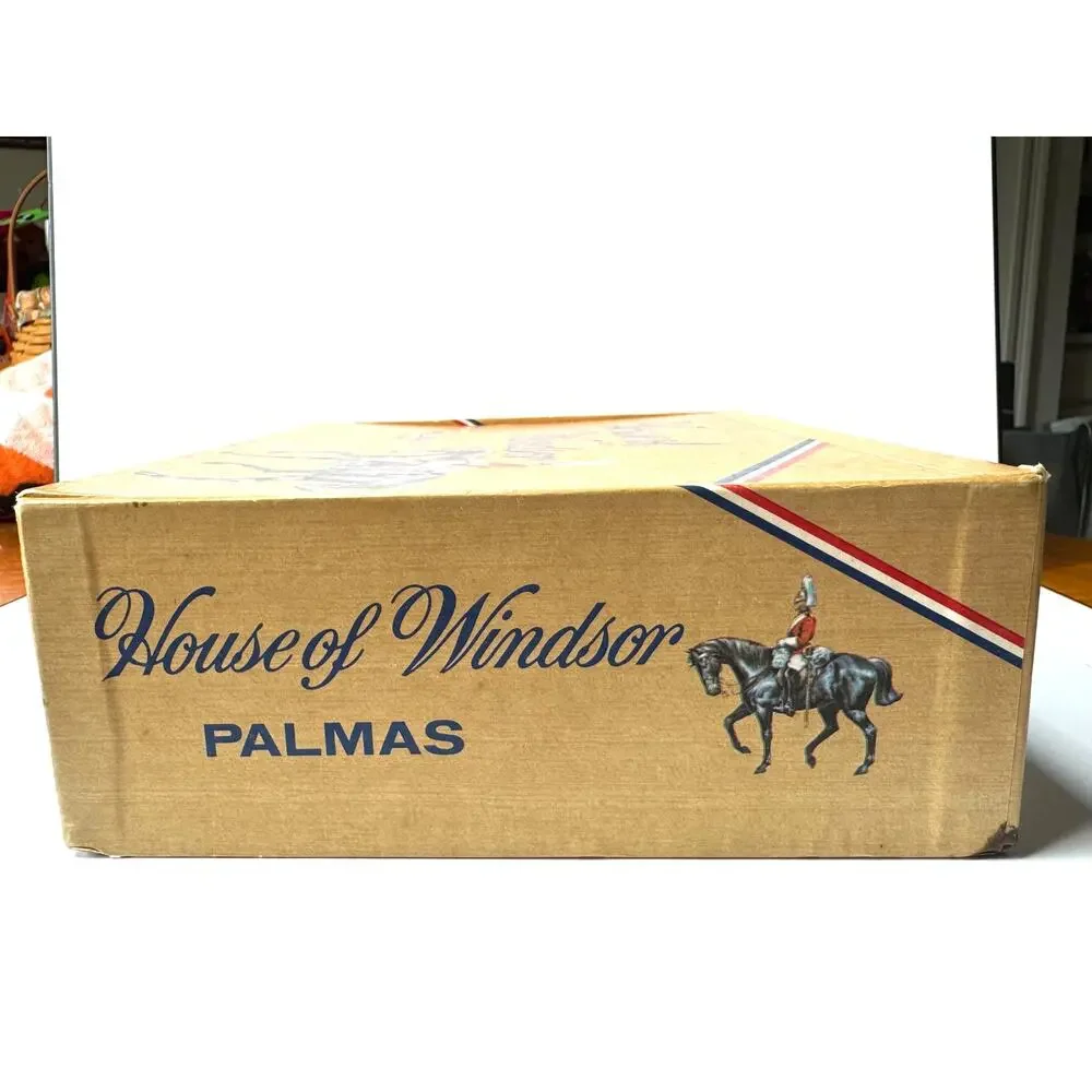MCM House of Windsor Palmas Cigar Box #50 Cigars Windsor, PA